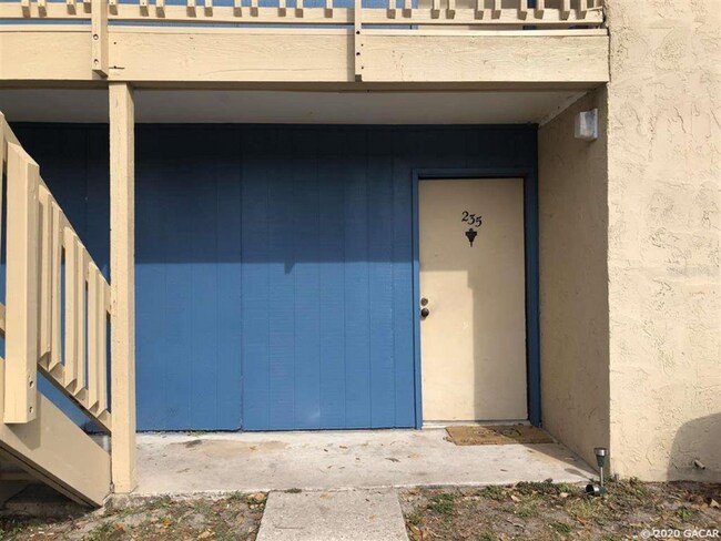 Foto del edificio - 2811 SW Archer Rd