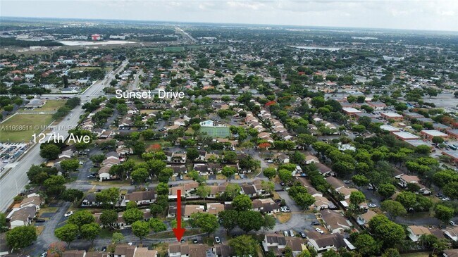 Foto del edificio - 12725 SW 68th Terrace