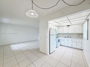 Building Photo - 251 SW 134th Way