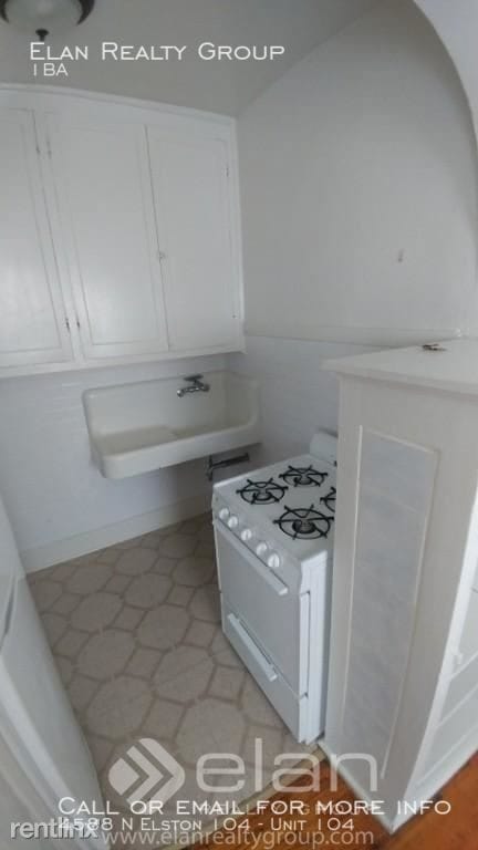 Building Photo - 4588 N Elston 104