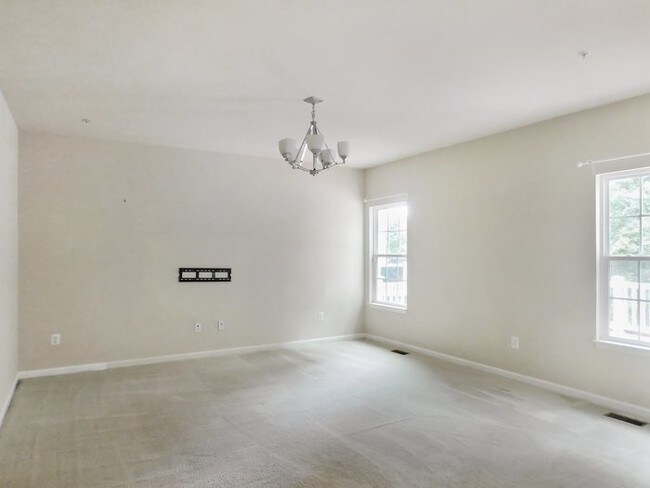 Building Photo - 14418 Lusby Ridge Rd