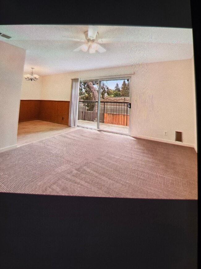 Foto del edificio - 3591 Quail Lakes Dr