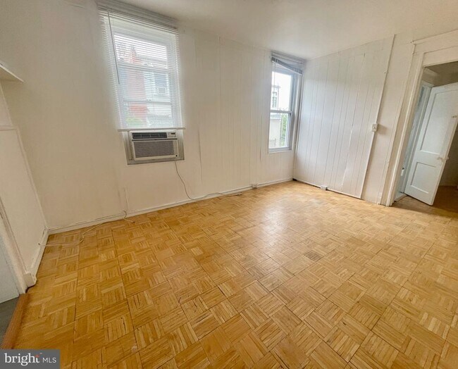 Foto del edificio - 3301 GUILFORD Ave