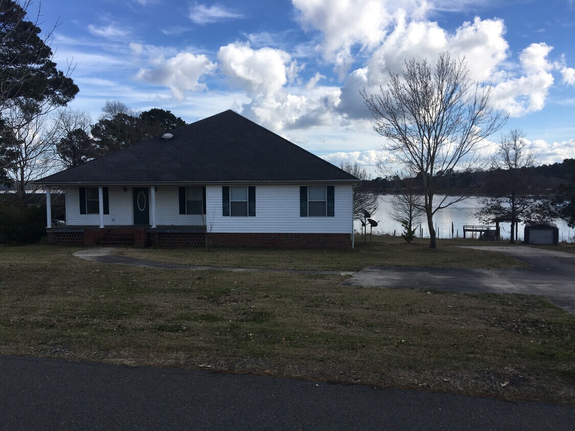 1592 Oakridge Dr, Leesville, LA 71446 House Rental in Leesville, LA