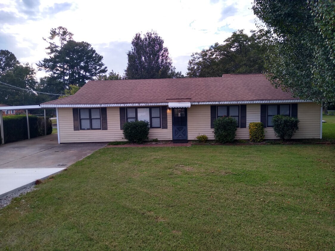 3956 Sullivan St, Madison, AL 35758 House Rental in Madison, AL
