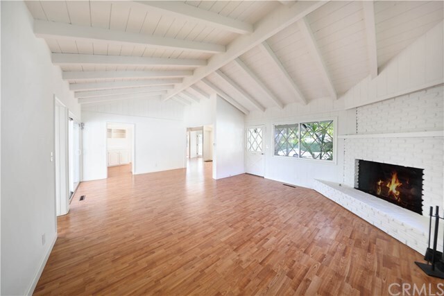 Building Photo - 544 De Anza Dr