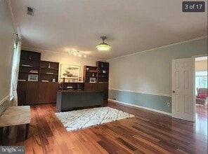 Building Photo - 1448 Buford Dr