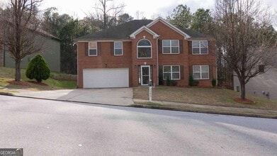 Building Photo - 11037 Southwood Dr