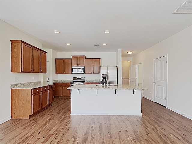 Building Photo - 3711 Community Cir