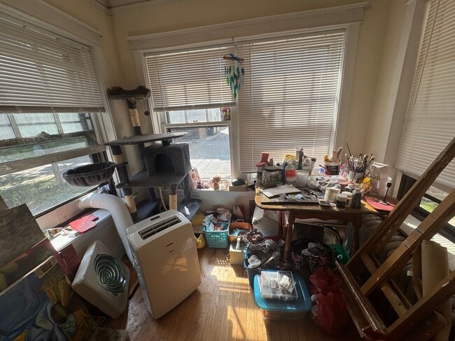 Foto del edificio - 3348-1 W Sunnyside 2bed/1bath