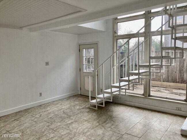 Foto del edificio - 4425 Travis St