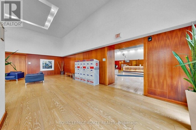 Building Photo - 225 Webb Dr