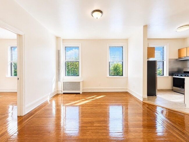 Building Photo - 429 Fairmount Ave