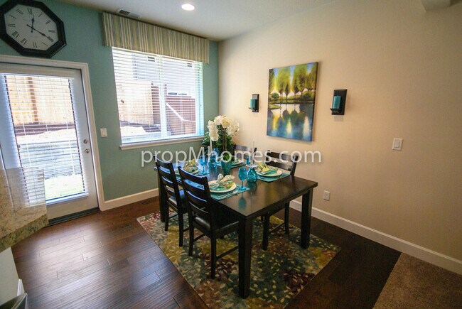 Foto del edificio - Arbor Oaks-Bethany- Beautiful Newer New Th...