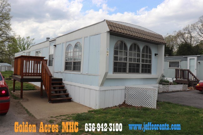 Building Photo - 508 Golden Acres Dr