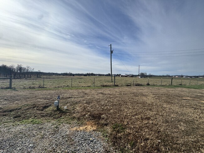 Foto del edificio - 501 Webb Ridge Rd