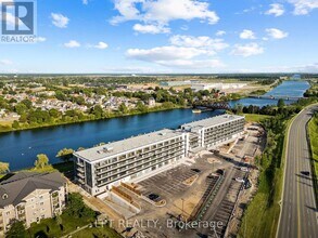 Building Photo - 122 Prince Charles Dr S
