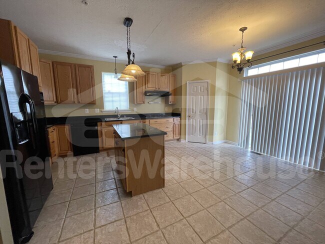 Foto del edificio - 217 Colgate Dr