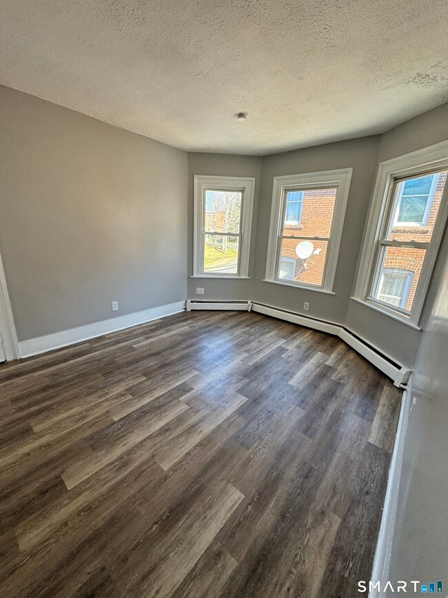 Foto del edificio - 107 Hamilton St