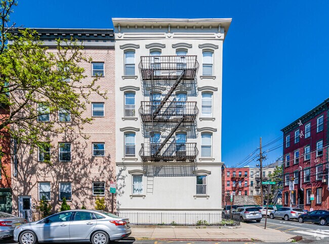 Foto del edificio - 132 Jefferson St