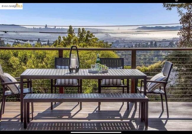 Deck - 6344 Snake Rd