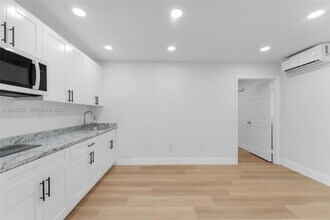 Building Photo - 17915 NW 43rd Ct