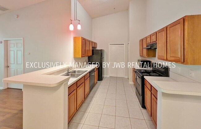 Building Photo - 6081 Maggies Cir