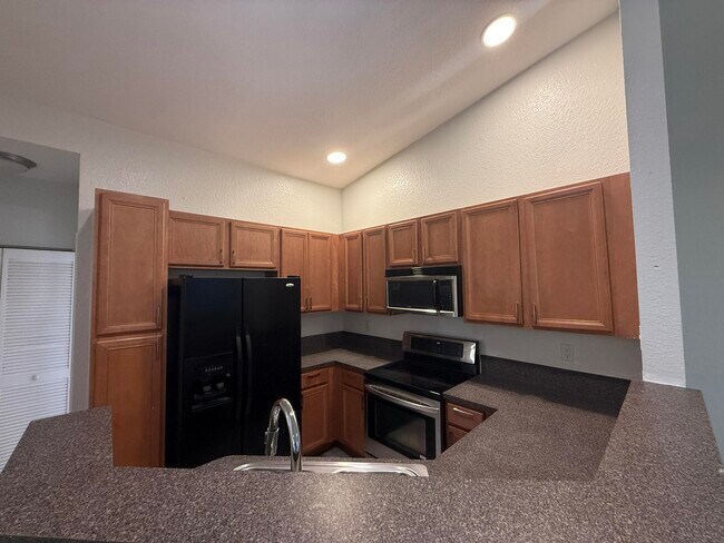 Foto del edificio - 3138 Laurel Ridge Cir