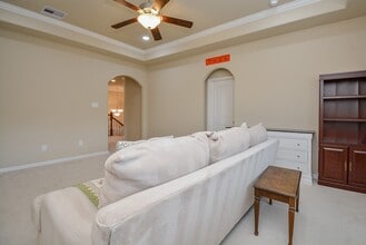 Building Photo - 6302 Kennedy Hills Ct