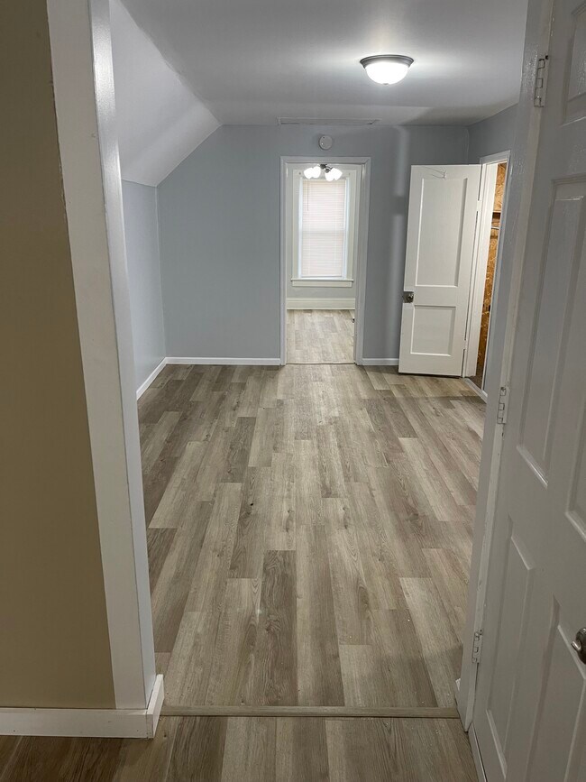 Foto del edificio - 1100 Lincoln St