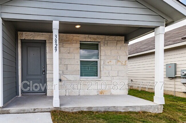 Building Photo - 3829 Low Tide