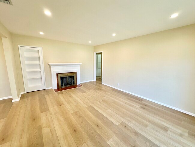 Foto del edificio - 2544 N Keystone St