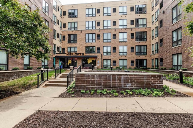Building Photo - Yugo Minneapolis 412 Lofts