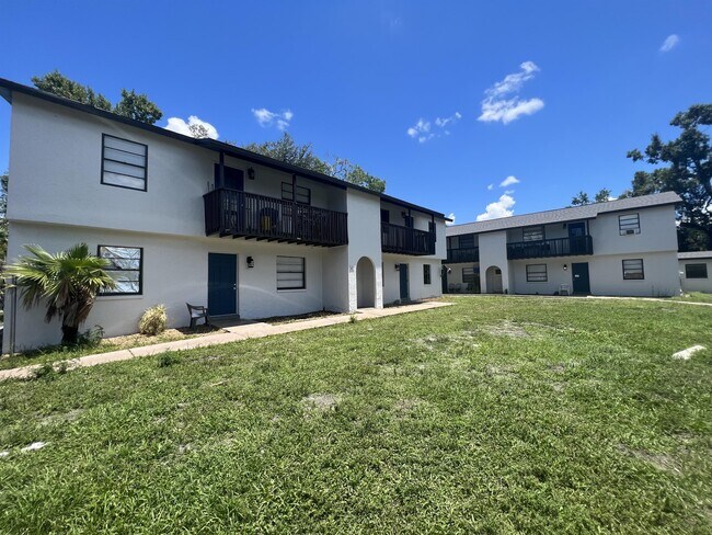 Building Photo - 3758 Lora St