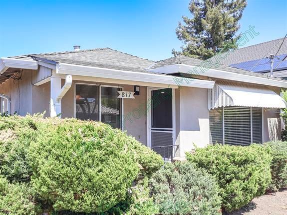 Photo - 817 Harrison St Townhome