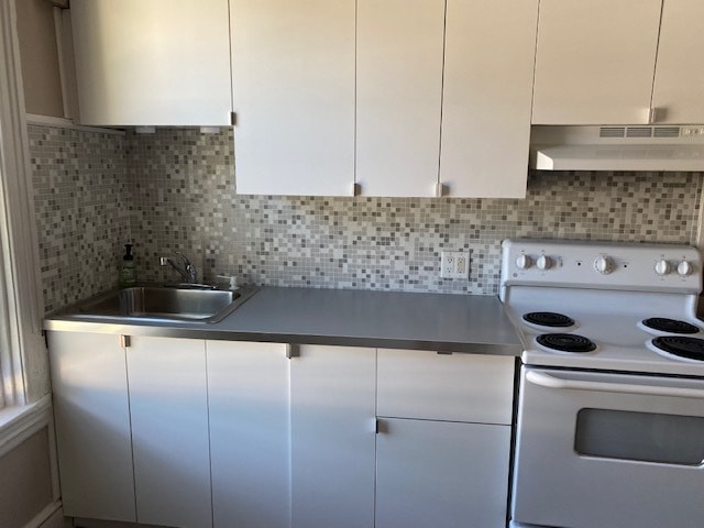 Kitchen - 48 Bank St