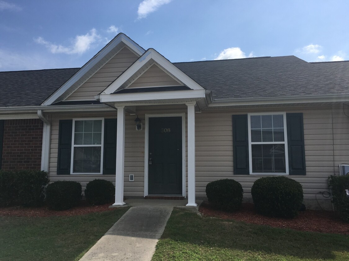 Foto principal - 2 Bedroom, 2 Bath in Grovetown