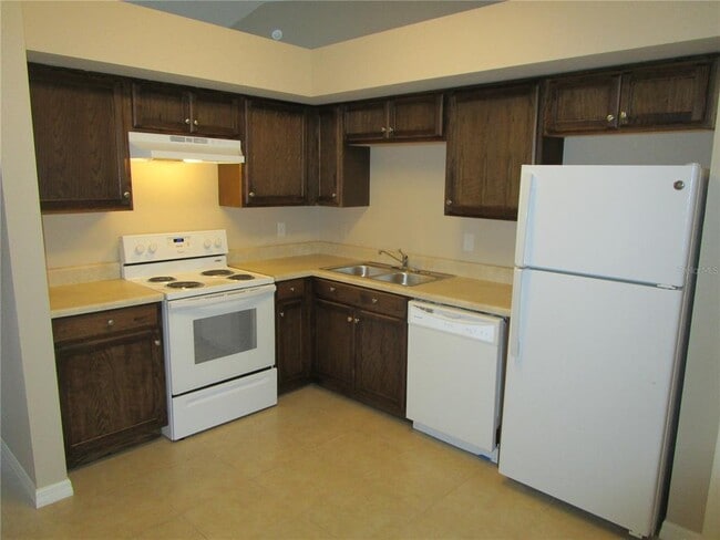 Building Photo - 1704 Ridgewood Ln