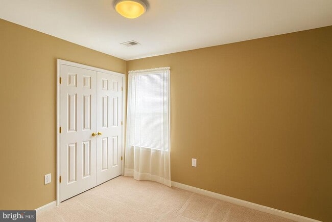 Building Photo - 10843 Spencer St