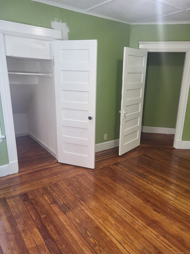 Foto del edificio - 83 Waterville St