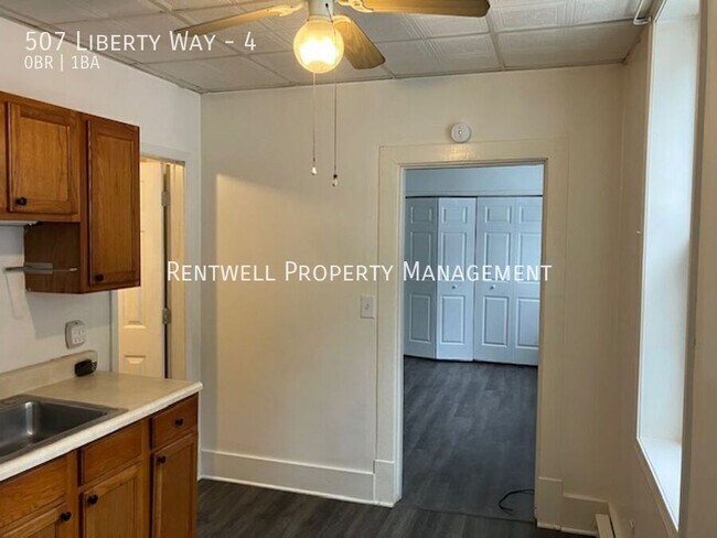 Foto del edificio - 507 Liberty Way