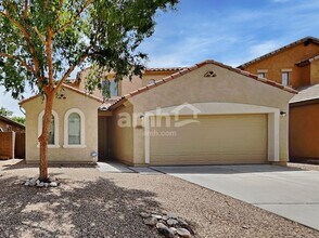 Building Photo - 38549 N Reynosa Dr