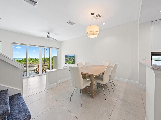 Foto del edificio - 11545 Old Ocean Blvd