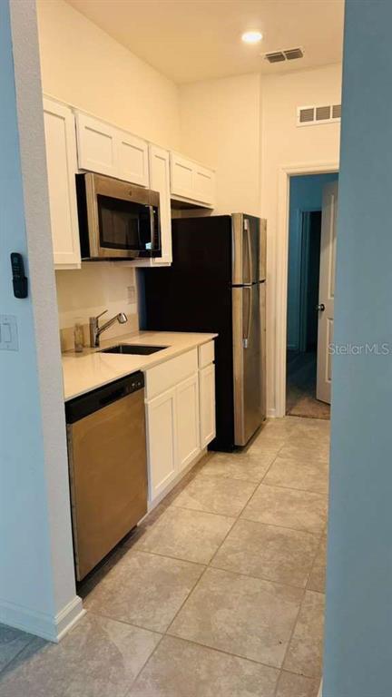 Building Photo - 657 Trotters Dr