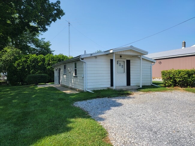 Building Photo - 620 Clay Aly