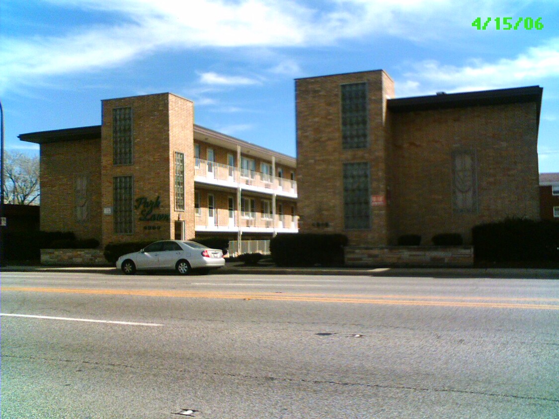 Primary Photo - 4315 95th St