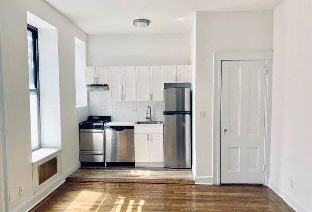 Foto principal - 168 E 88th St