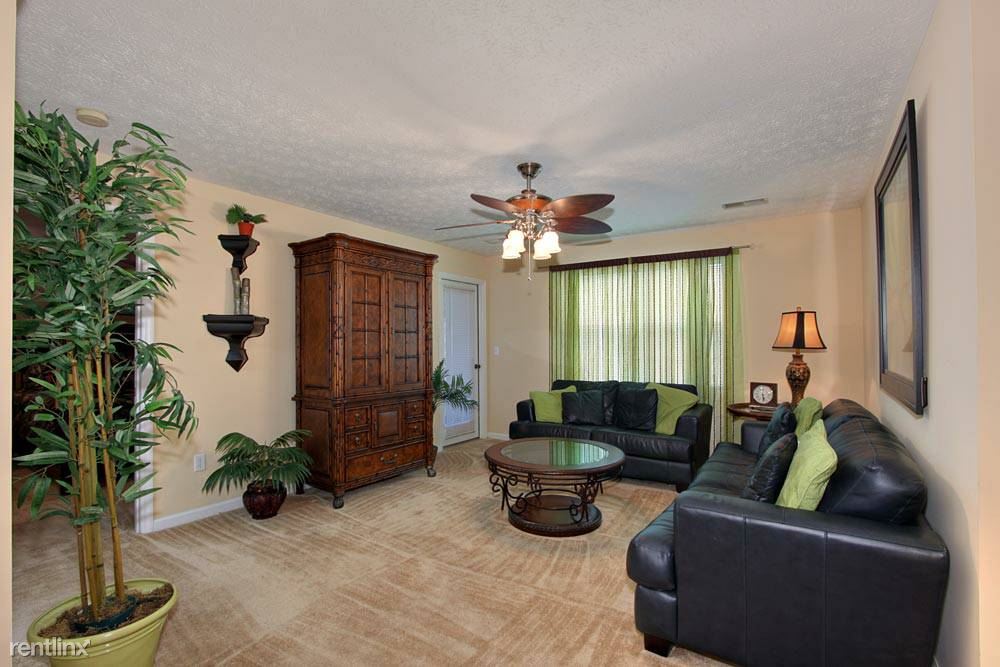 Primary Photo - 240 Riverwalk Dr