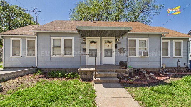 Foto del edificio - 413 E 6th St