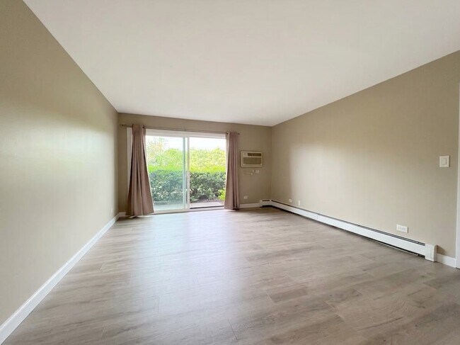 Foto del edificio - 965 Westmoreland Dr